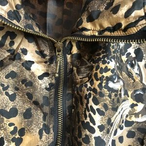 Vintage Silk Jacket beautiful leopard 🐆 print